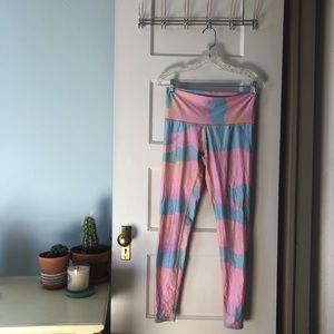 2/72! teeki New Moon Rainbow Hot Pants